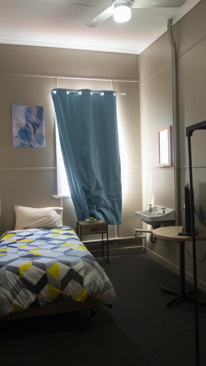 Hotel Kerwick Redbank ภายนอก รูปภาพ